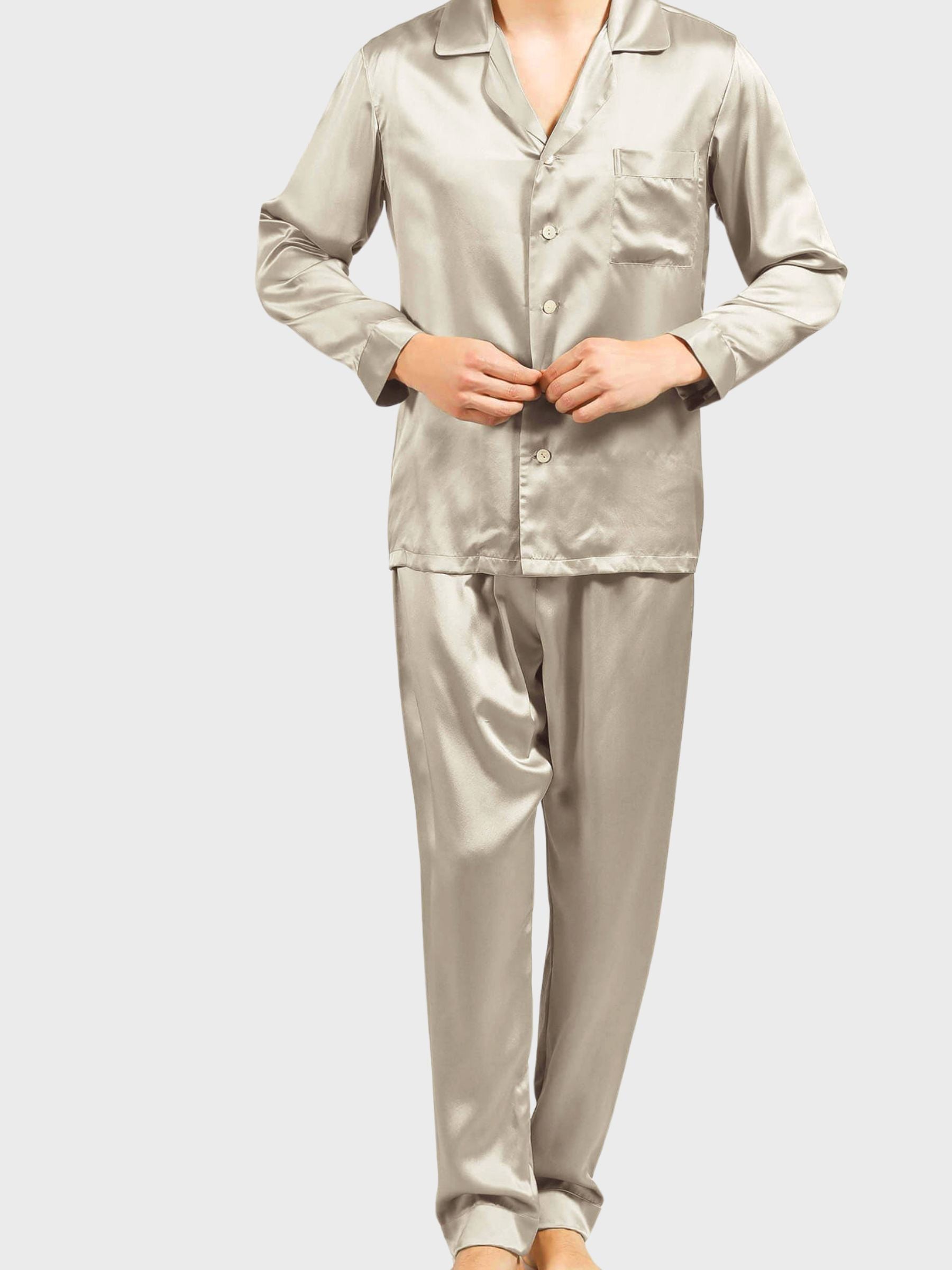 Zijden pyjama voor heren