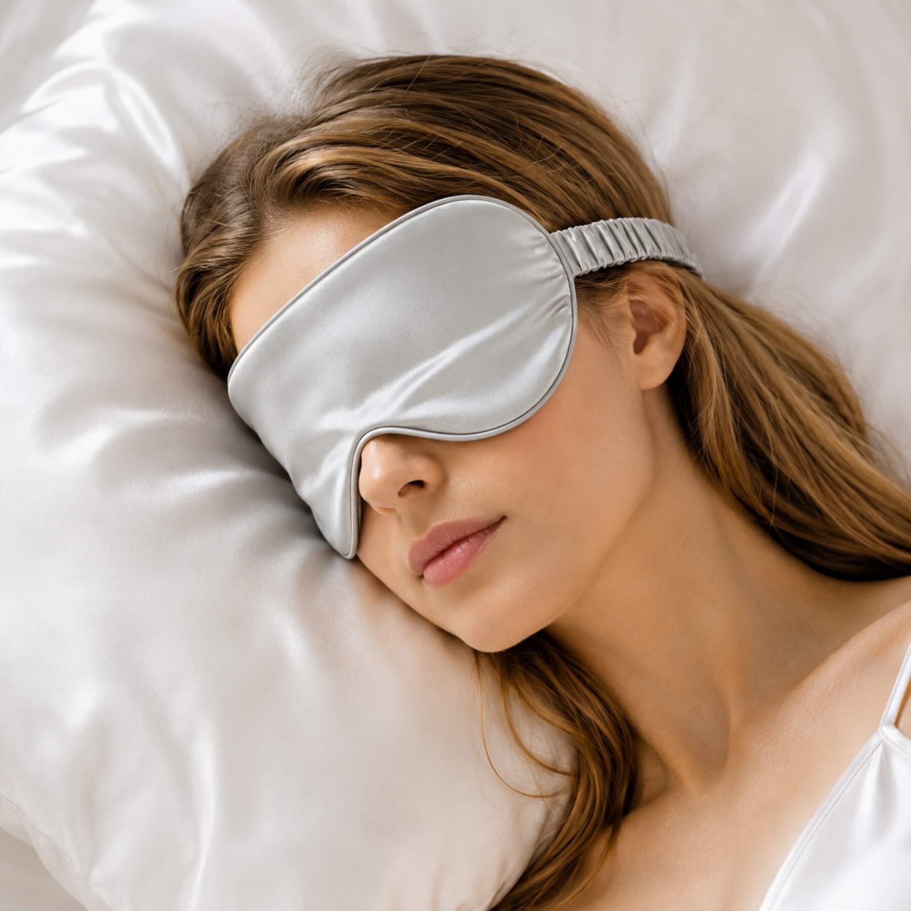 Zijden oogmasker met met zijde omhulde elastische band