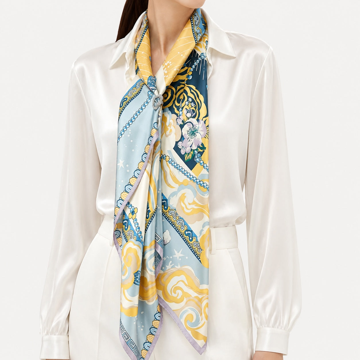 Silk scarf (90×90 cm)