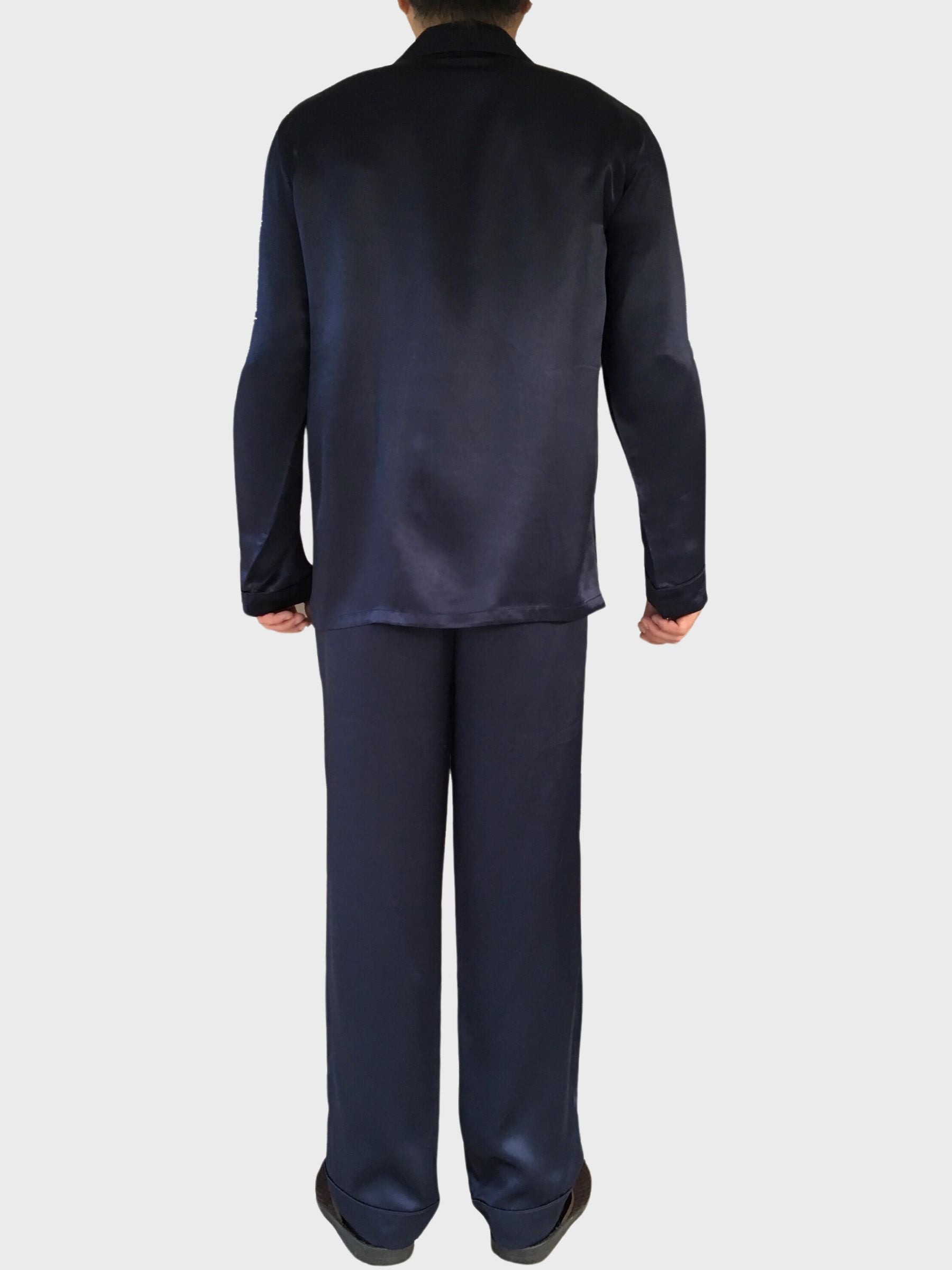 Zijden pyjama voor heren