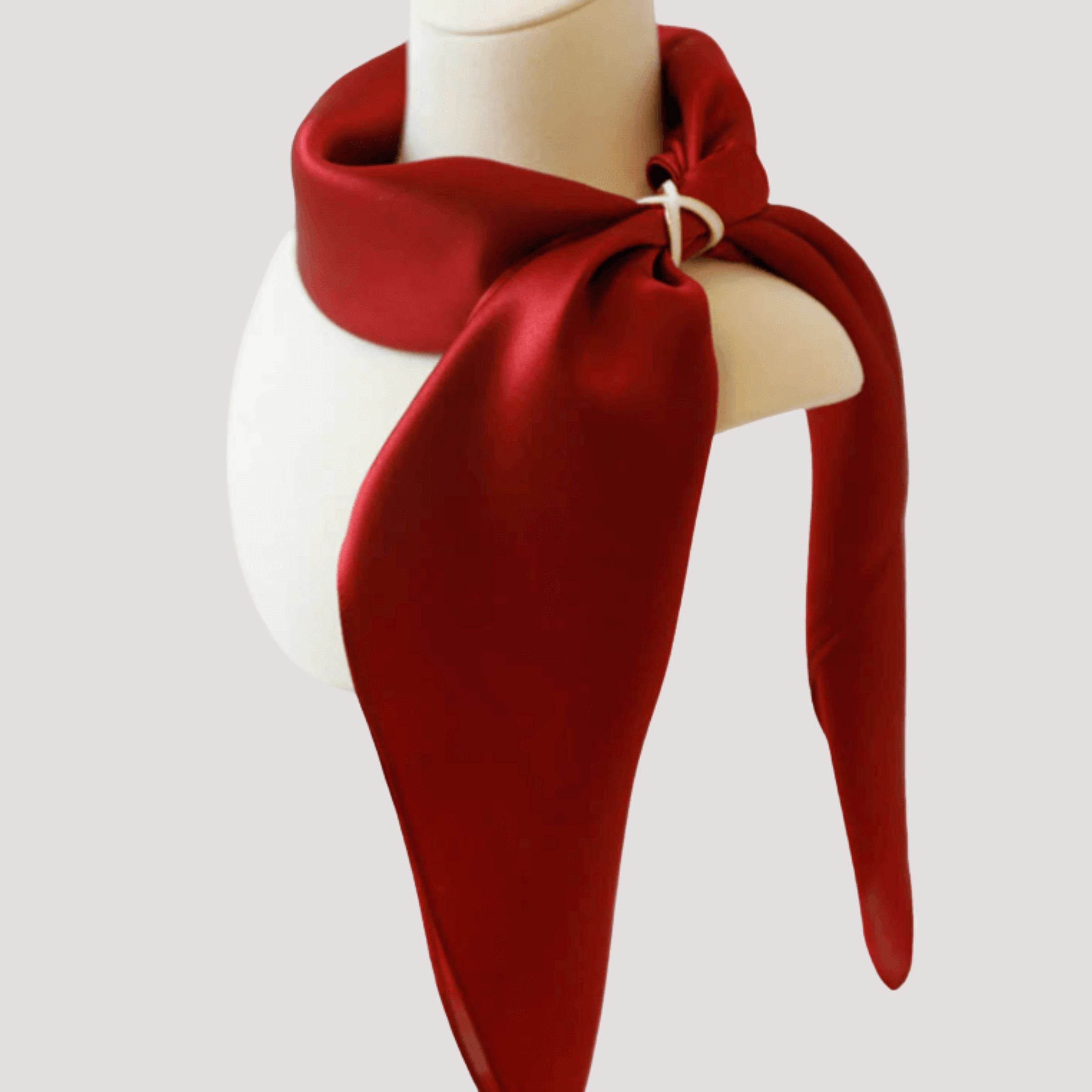 Foulard en soie unie (carrée)