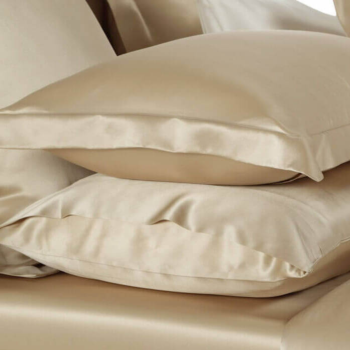 19 momme Oxford silk pillowcase – With ruffle